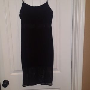 🧜🏻‍♀️ Black/mesh dress